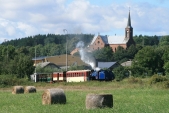 Parní vlak s lokomotivou U57.001 opuští Liptaň